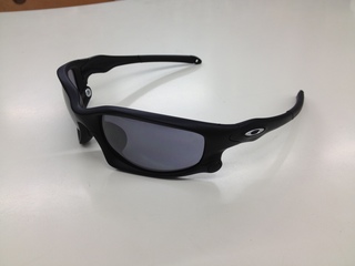 oakley_splitjacket.jpg